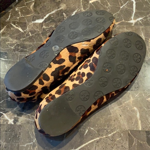 Tory Burch Cheetah Print Flats US 7.5 - Picture 7 of 8